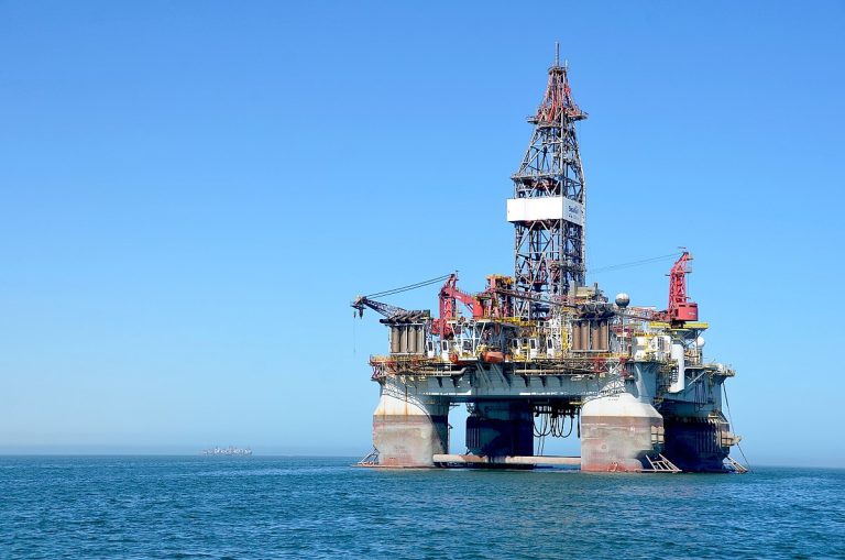 New petrostates in Africa. The Case of Namibia (2012-2013)